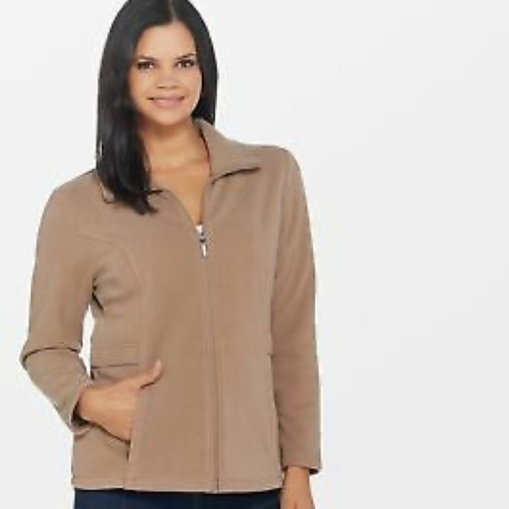 Denim & Company Brown 100% Polyester ZIP Front Jacket. So Warm & Cozy.